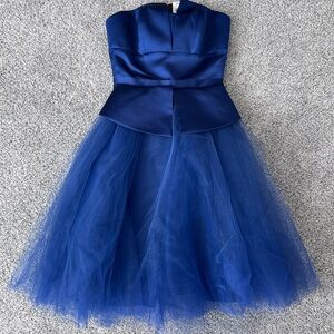 NWT! $650 Nha Khanh Navy Blue Strapless Tulle Dress Size 6 Party Wedding Prom